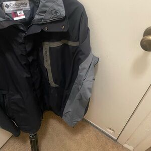 Columbia Black and Gray Outdoor Jacket
